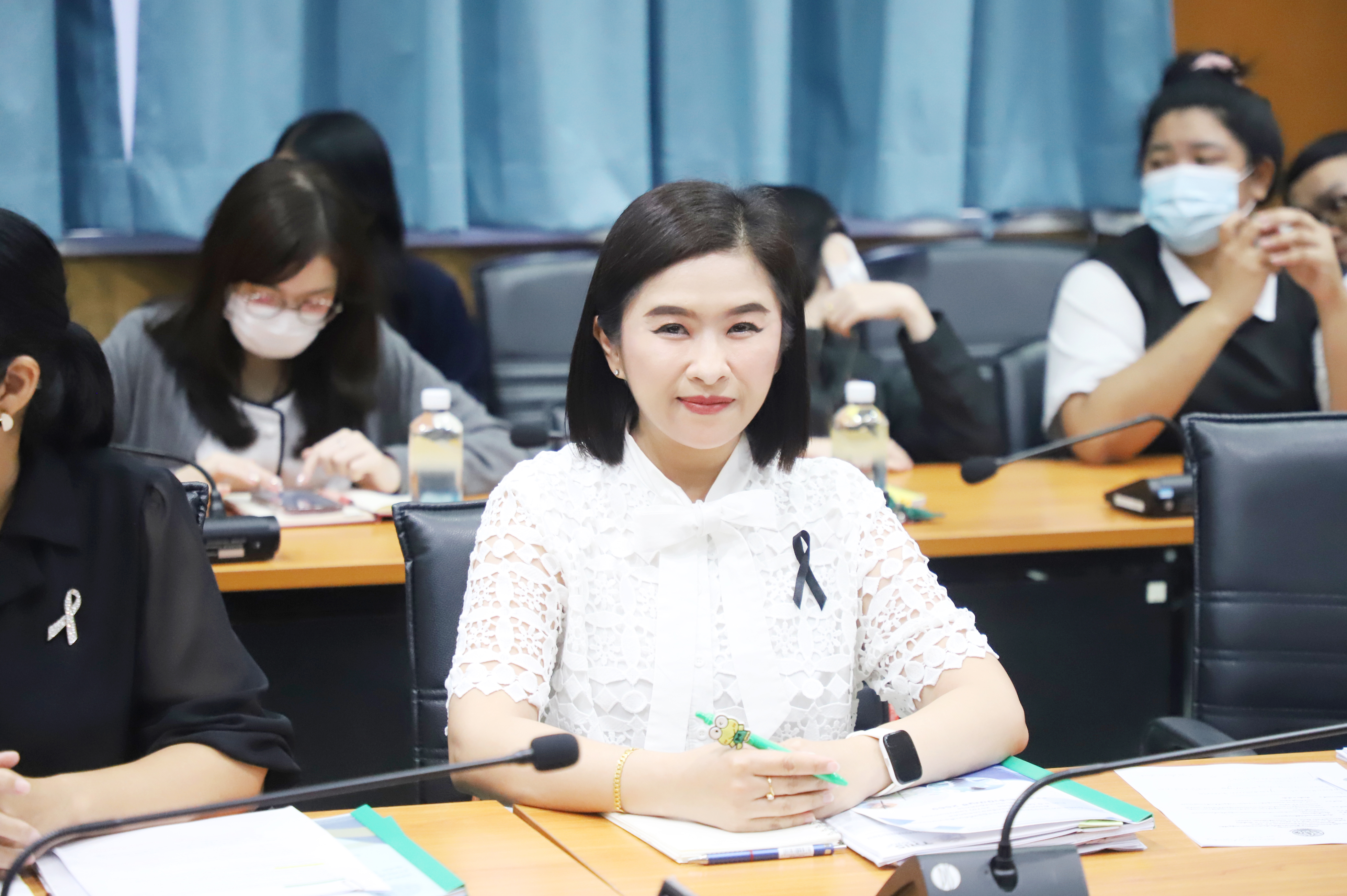 title - สำนักบริหารกองทุน (สบท.)  จัดการประชุมภายใน เพื่อติดตามเร่งรัดการดำเนินงานตามกรอบหน้าที่และตัวชี้วัด